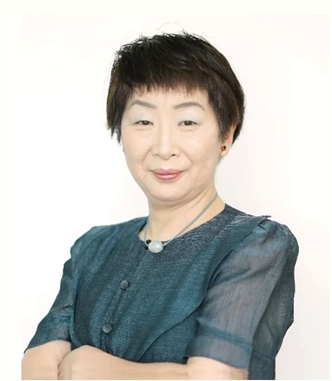高岡 結貴